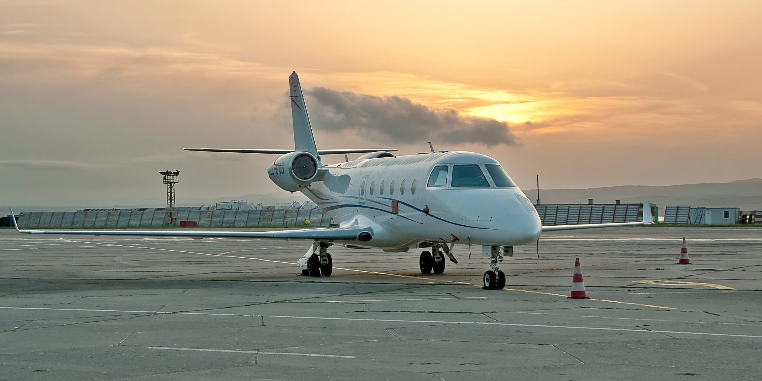 6734d893645b5517f11ea588_Gulfstream_G150_Main Imaage