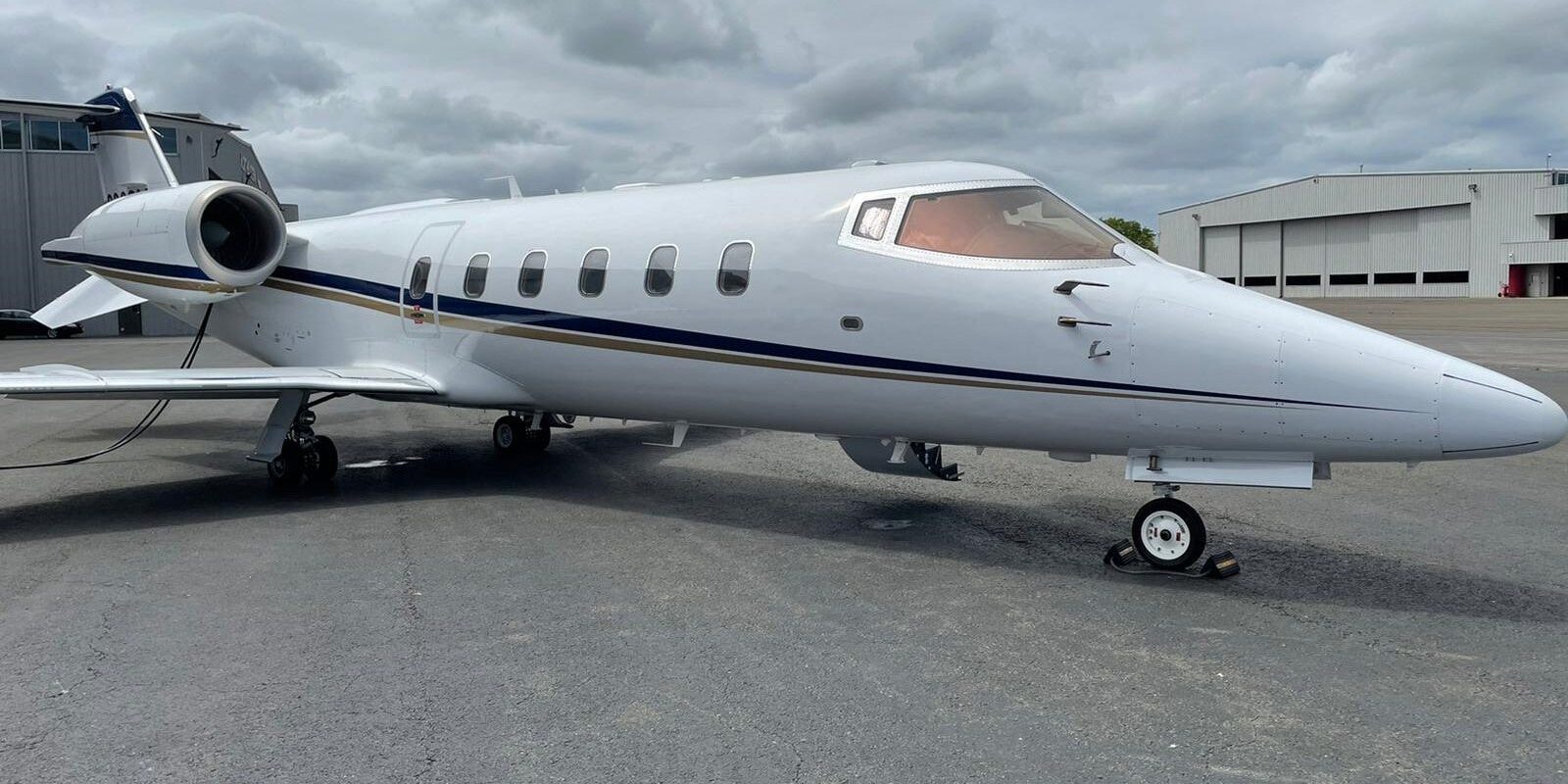 67352c45348dc24d1a7040ab_Lear Jet 60 Main Image